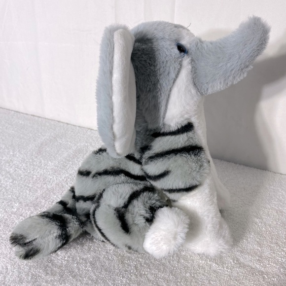 Mashmals Grey White Ellie Cat Elephant Cat Hybrid Plush Toy Stuffed Animal - Picture 1 of 10